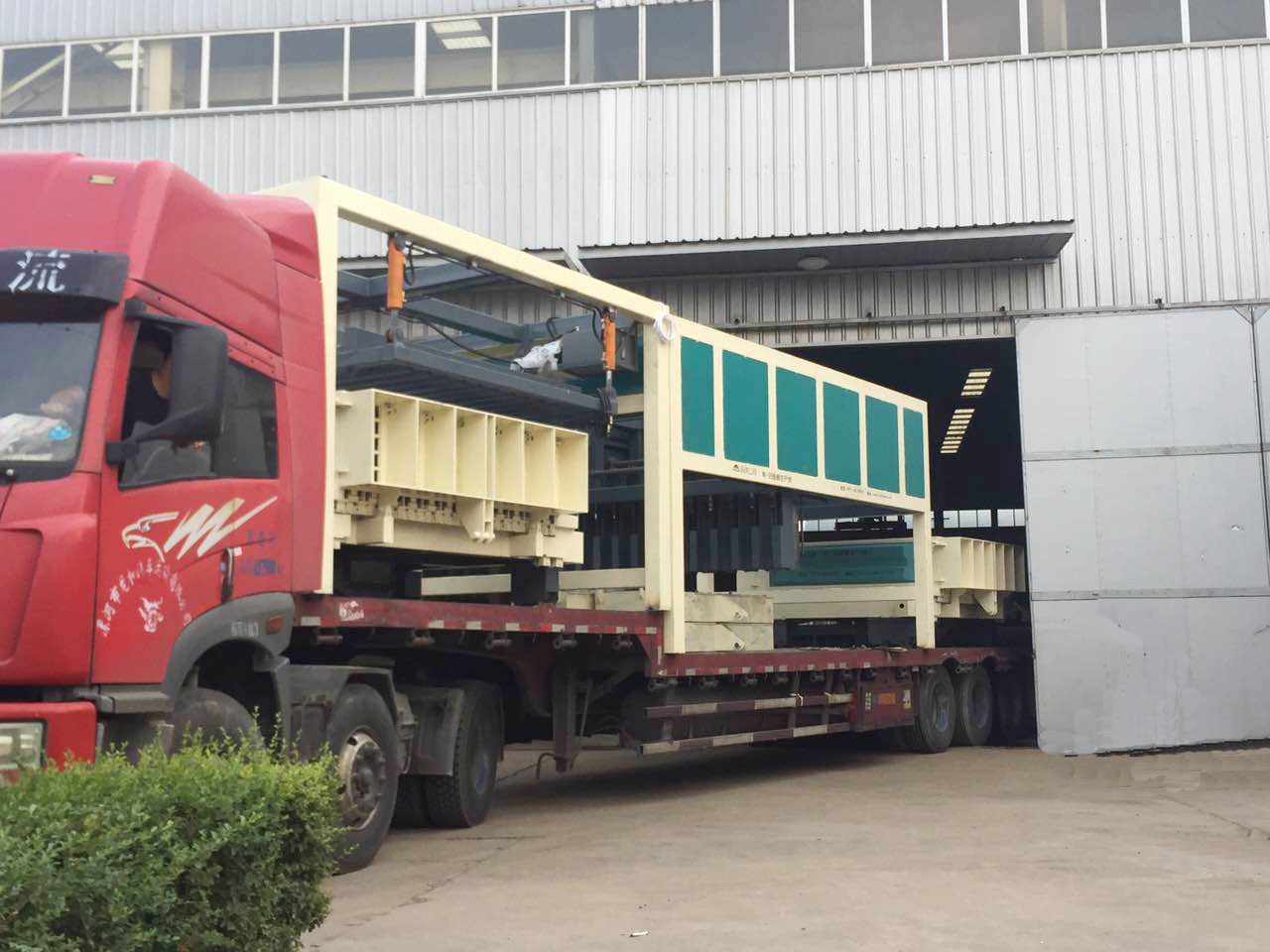 聚苯球顆粒空心水泥墻板機 聚苯球顆粒空心水泥墻板機