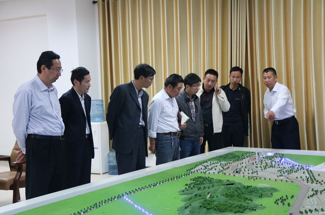 安徽滁州公交來海通公交參觀BRT專用道及建設情況