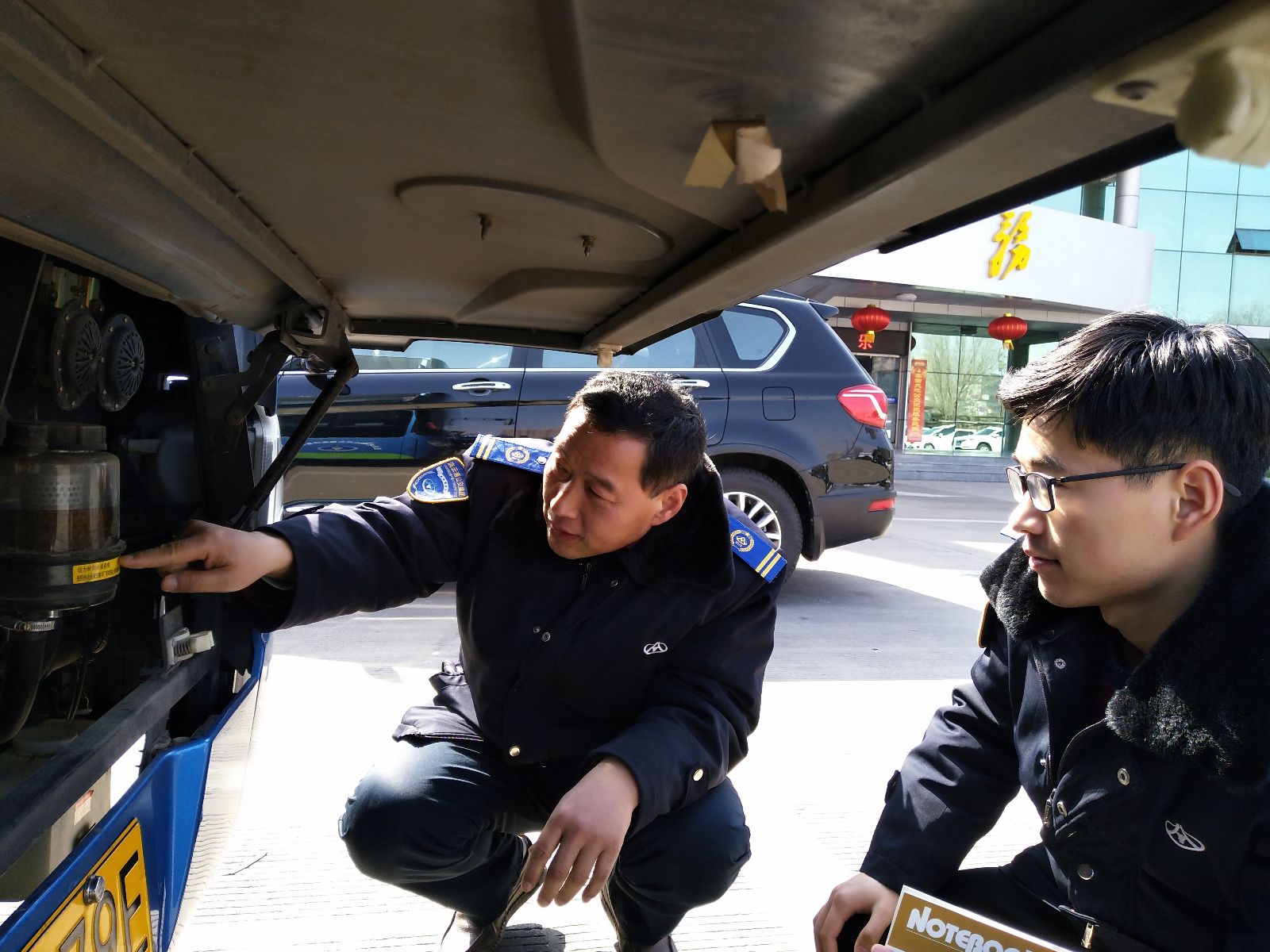 公交集團(tuán)開展機(jī)務(wù)大檢查工作