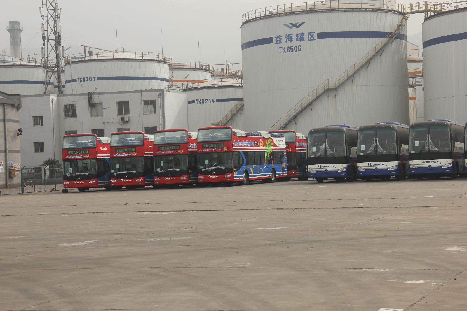 公交集團(tuán)大浦廠做好冬季進(jìn)廠車輛的維修保養(yǎng)工作