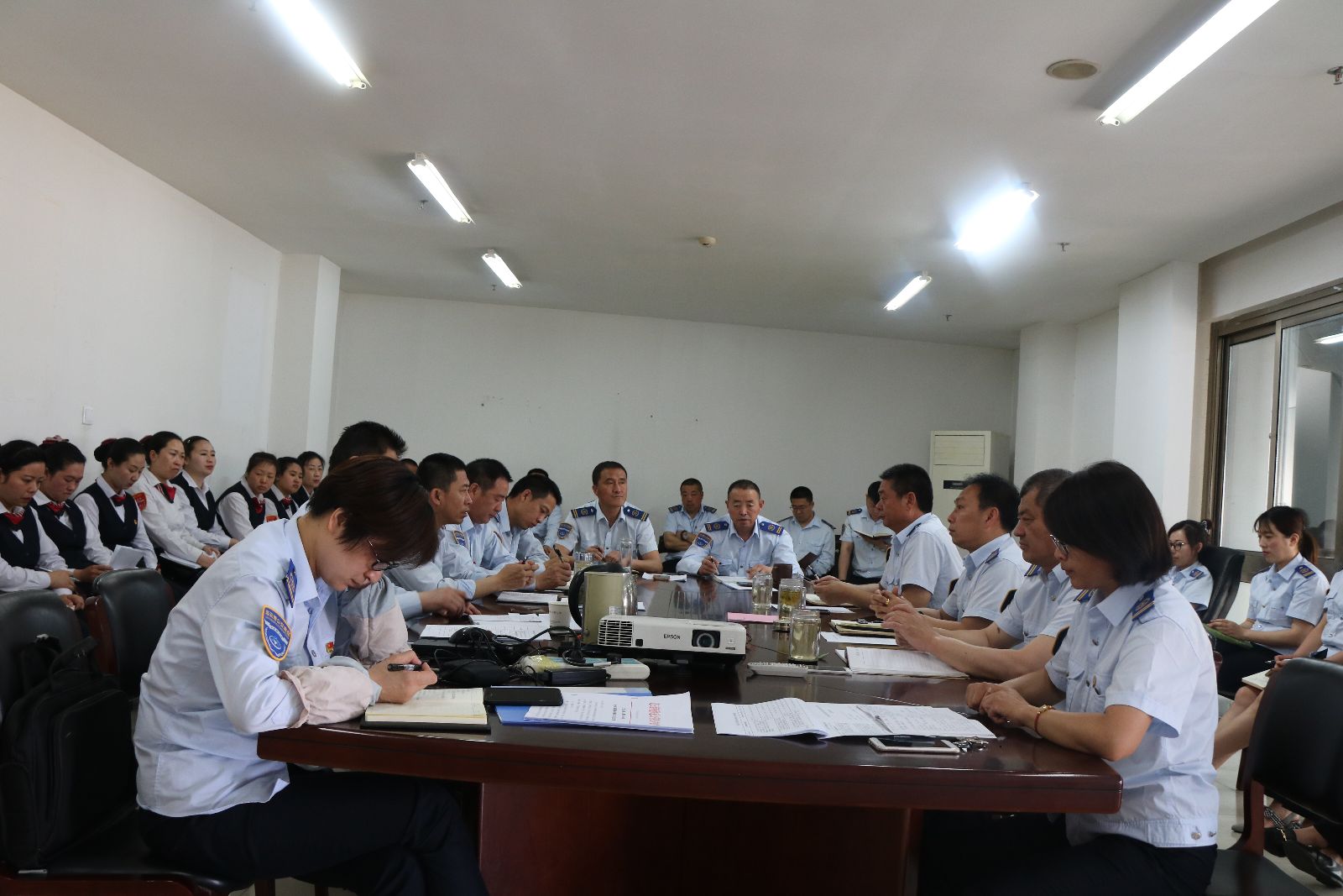 公交集團快速公司召開創建全國文明城市動員會