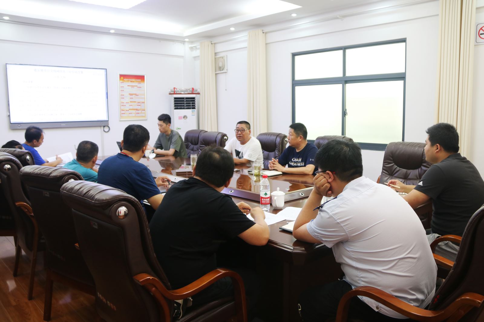 公交集團召開線網(wǎng)優(yōu)化行動方案研討會