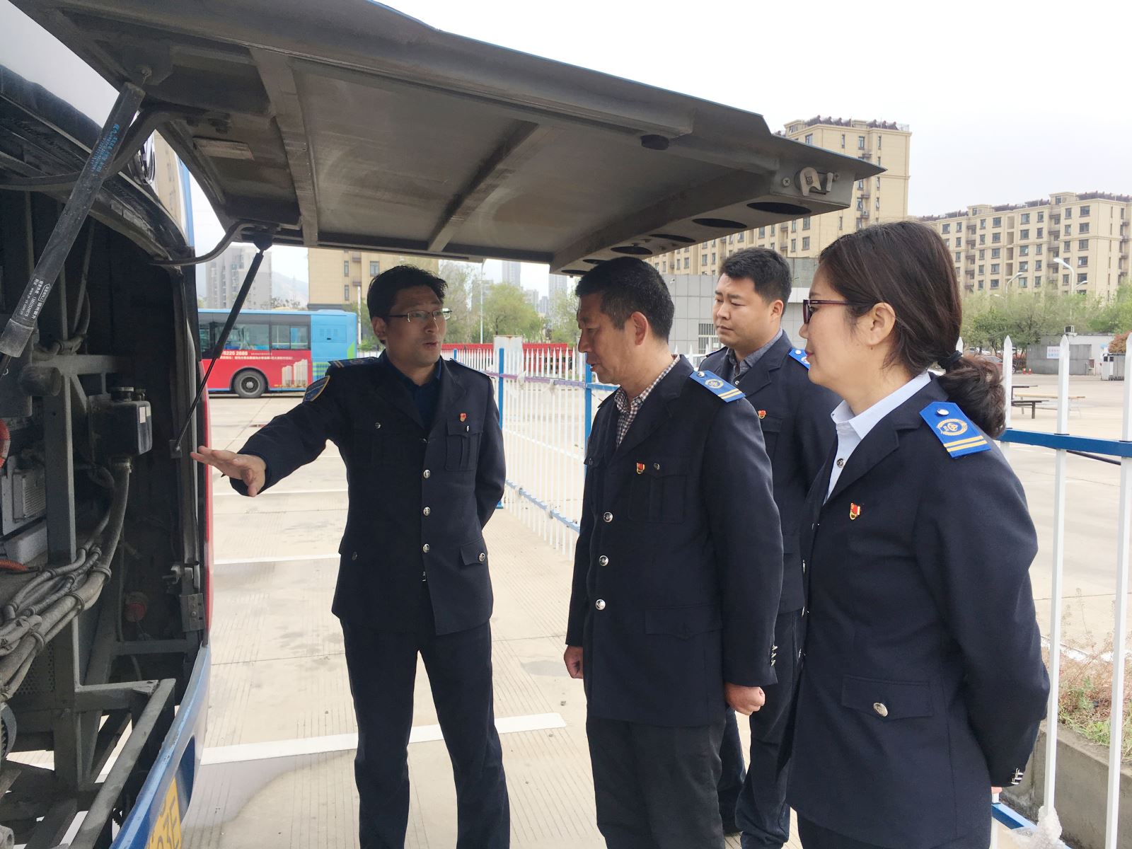 公交集團(tuán)紀(jì)委開展安全生產(chǎn)大排查、大整治專項(xiàng)督查工作